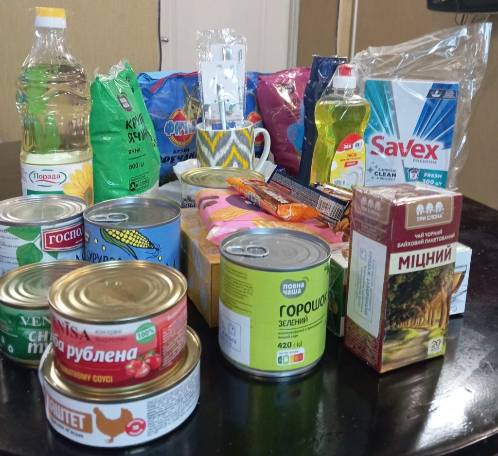 Фото-звіт_3-1-1024x938 Харківський благодійний фонд “Спільні дії” відправив 100 посилок малозабезпеченим родинам